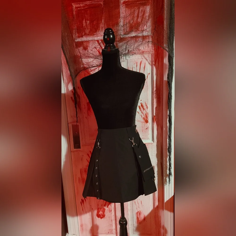 Tactical Skirt - Picture 1 of 3